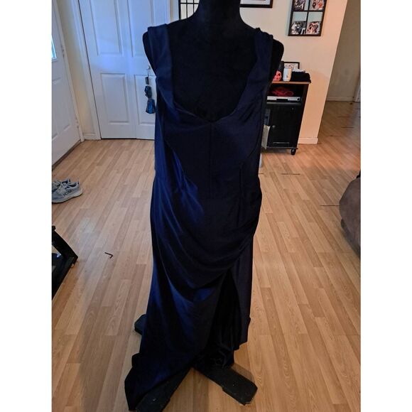 New Jules & Cleo Size 18 Midnight Blue Off Shoulder Floor Length Formal Dress - Picture 1 of 6